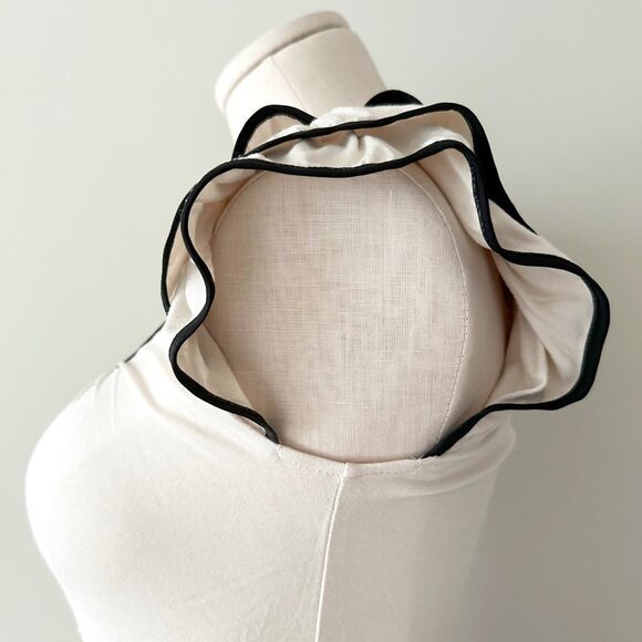 H&M Ruffled Sleeve Top Womens  Size XS Cream with Black Trim - Picture 4 of 6